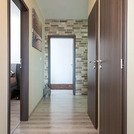 Apartment 3 Luxury With Private Parking